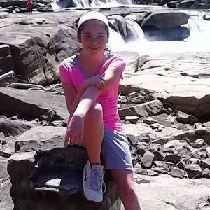 Meet your Posher, Alexis